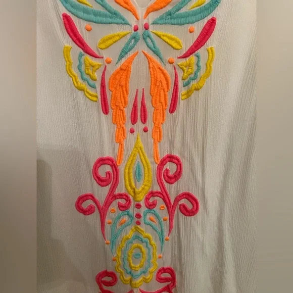 Lilly Pulitzer White Tunic with Pink and Orange Accents. Only worn a few times. - Picture 7 of 15